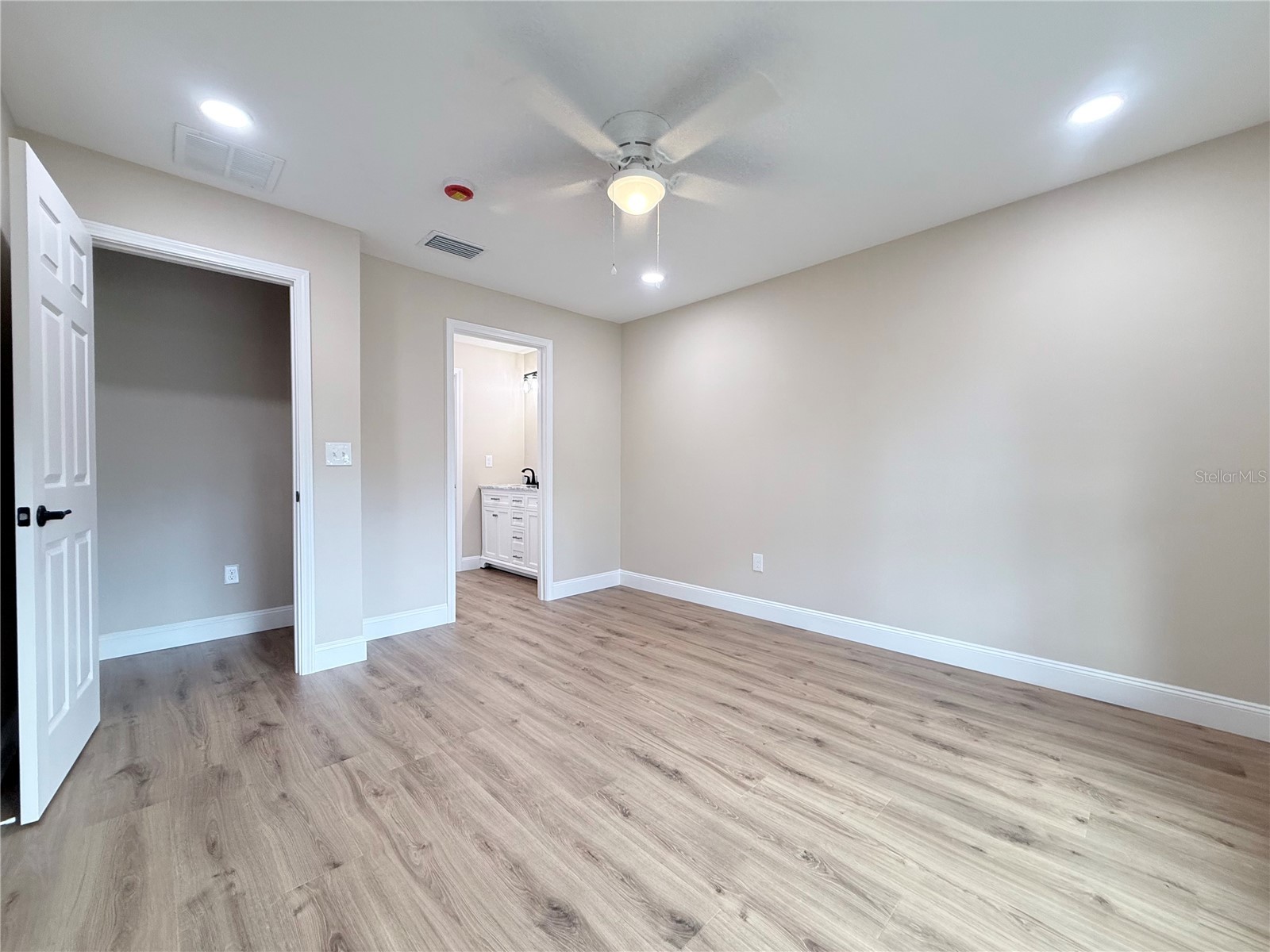 1427 Murillo Loop Ruskin FL 33570 A4699269 image9