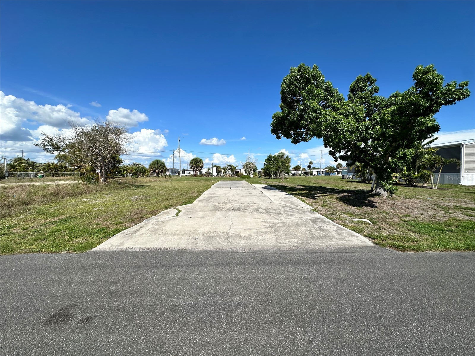 1427 Seagull Drive Englewood FL 34224 C7474545 image4