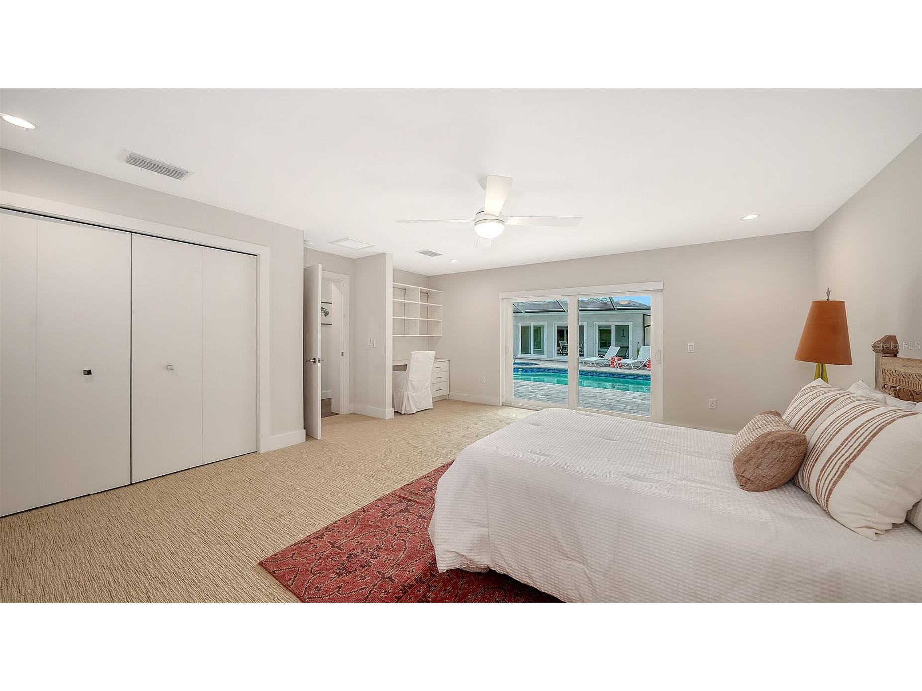1428 Pine Bay Drive Sarasota FL 34231 A4695249 image28