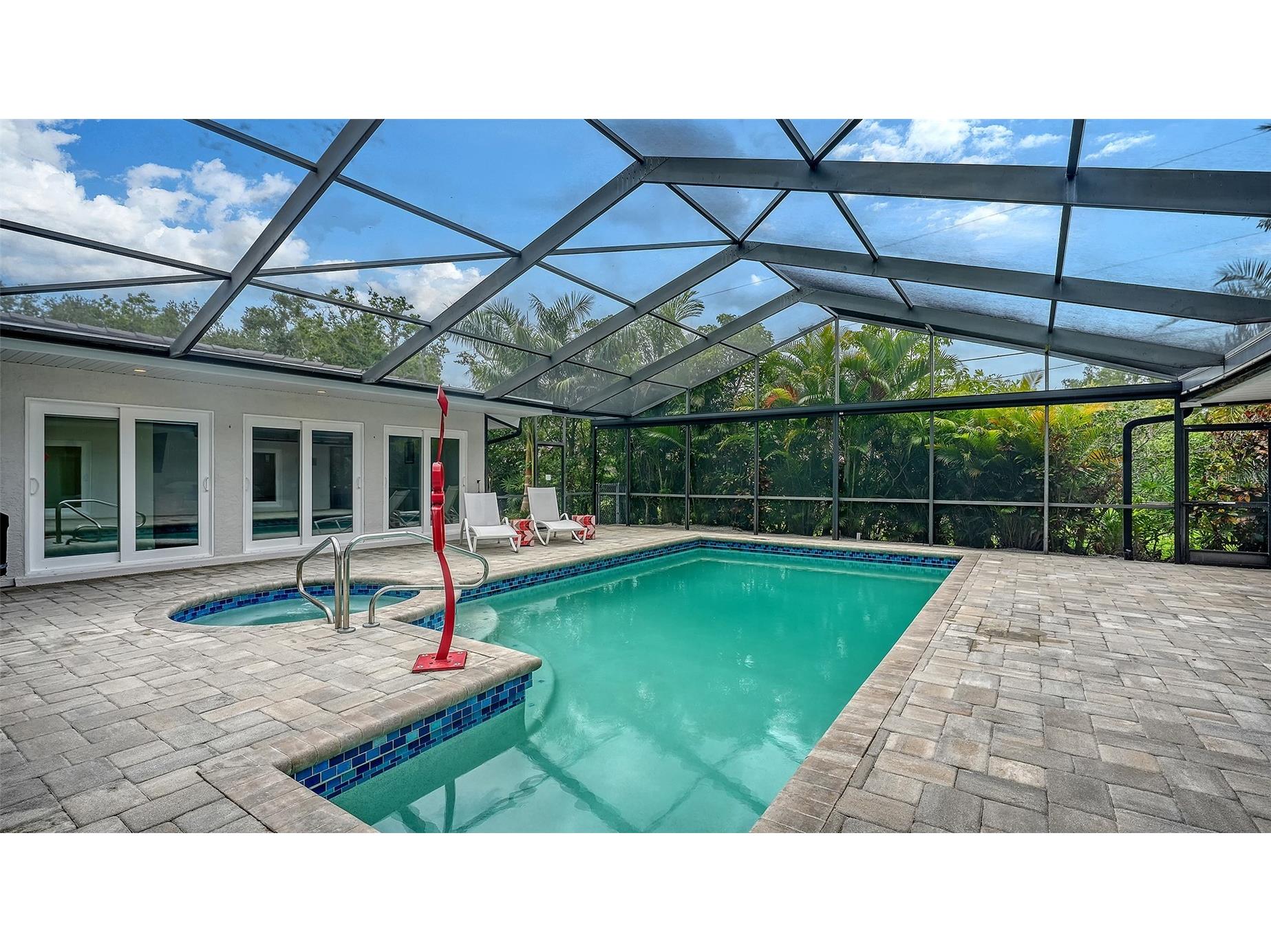 1428 Pine Bay Drive Sarasota FL 34231 A4695249 image33