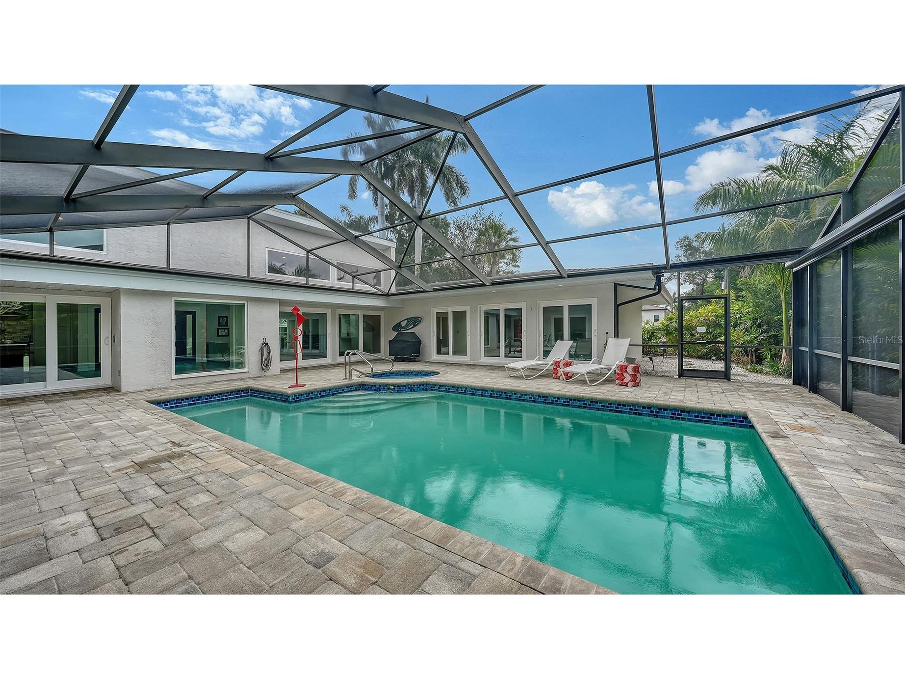1428 Pine Bay Drive Sarasota FL 34231 A4695249 image37