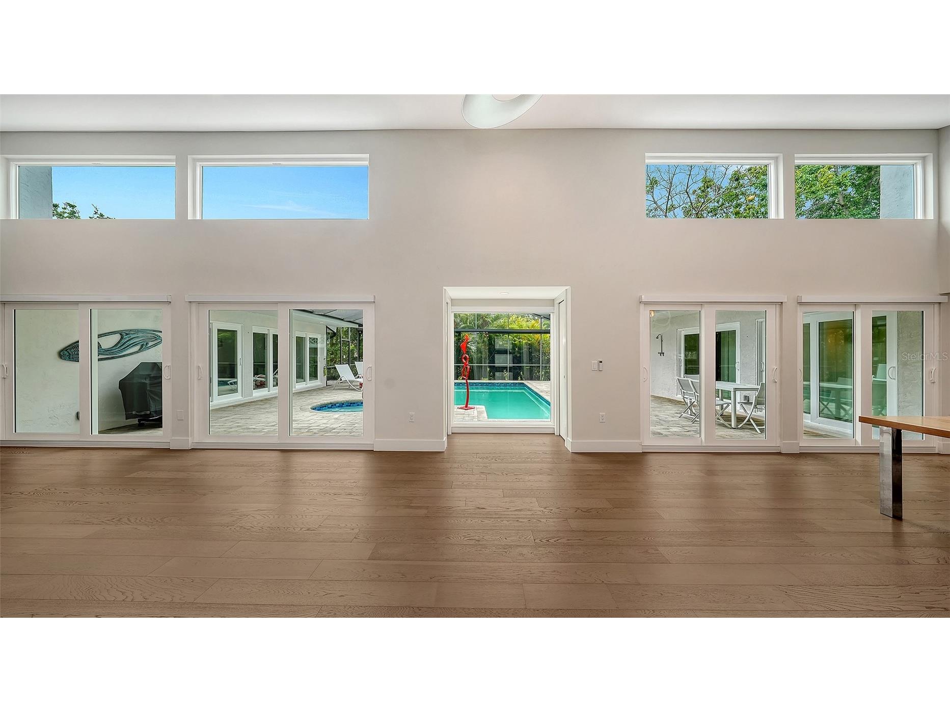 1428 Pine Bay Drive Sarasota FL 34231 A4695249 image8