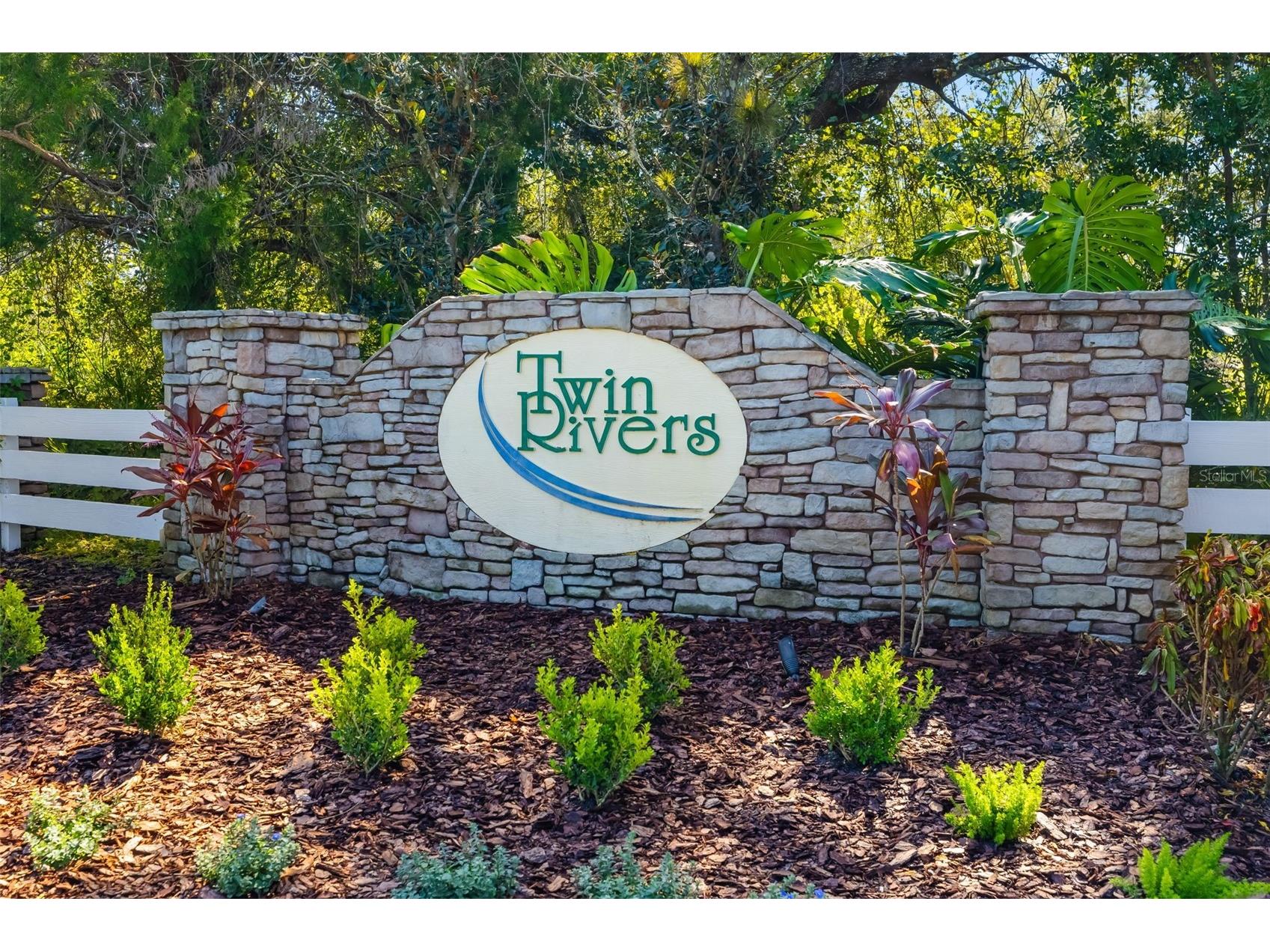 14281 17th Court E Parrish FL 34219 A4690590 image3