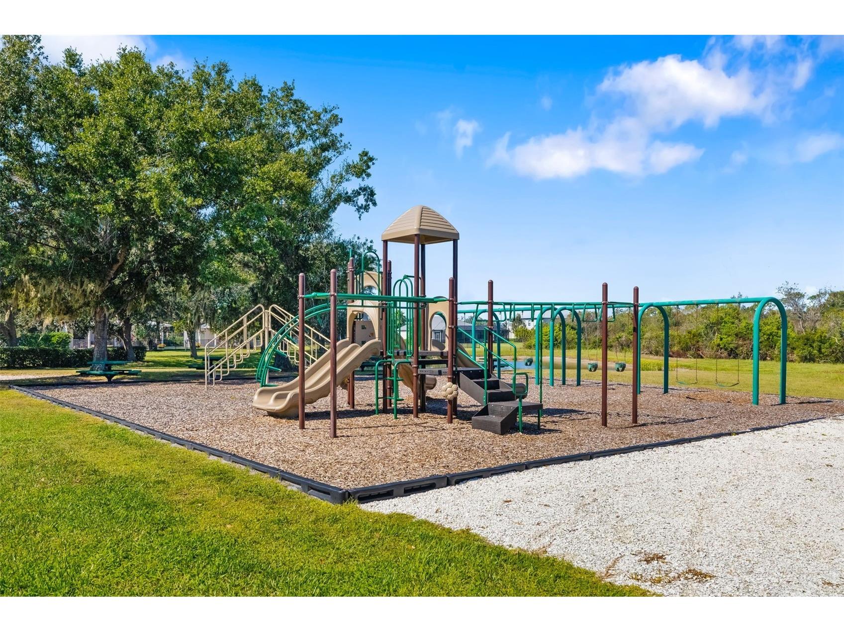 14281 17th Court E Parrish FL 34219 A4690590 image57