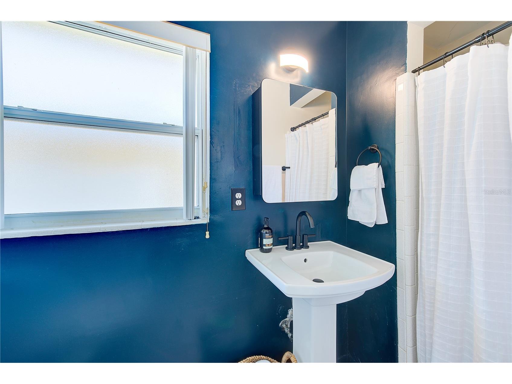 14283 Sharon Dr Largo FL 33774 TB8486719 image10