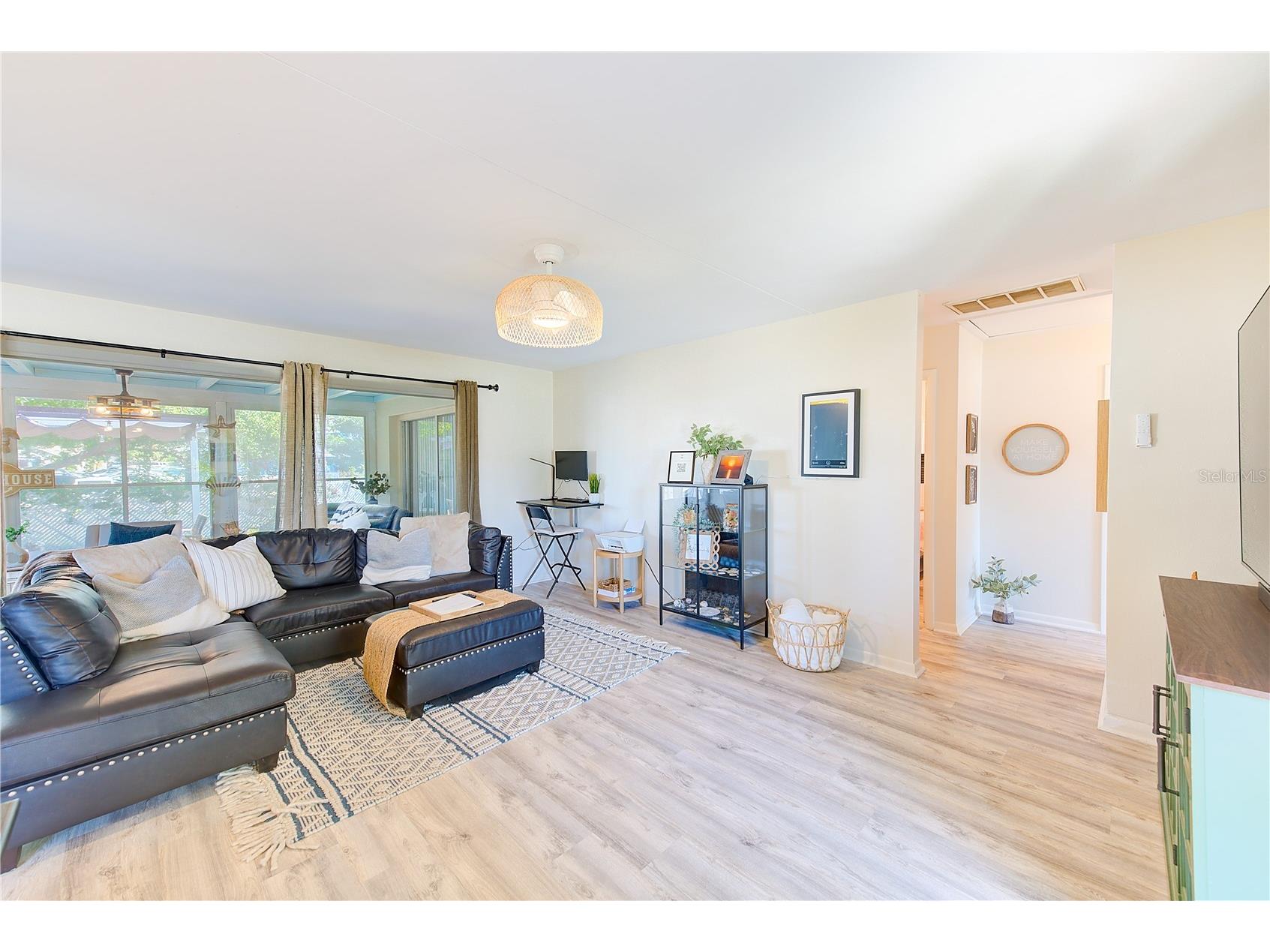 14283 Sharon Dr Largo FL 33774 TB8486719 image2