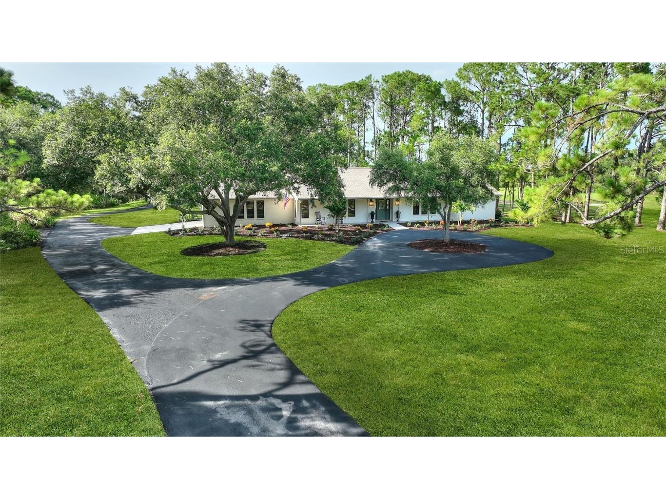 1429 Ranchero Drive Sarasota FL 34240 A4658879 image1