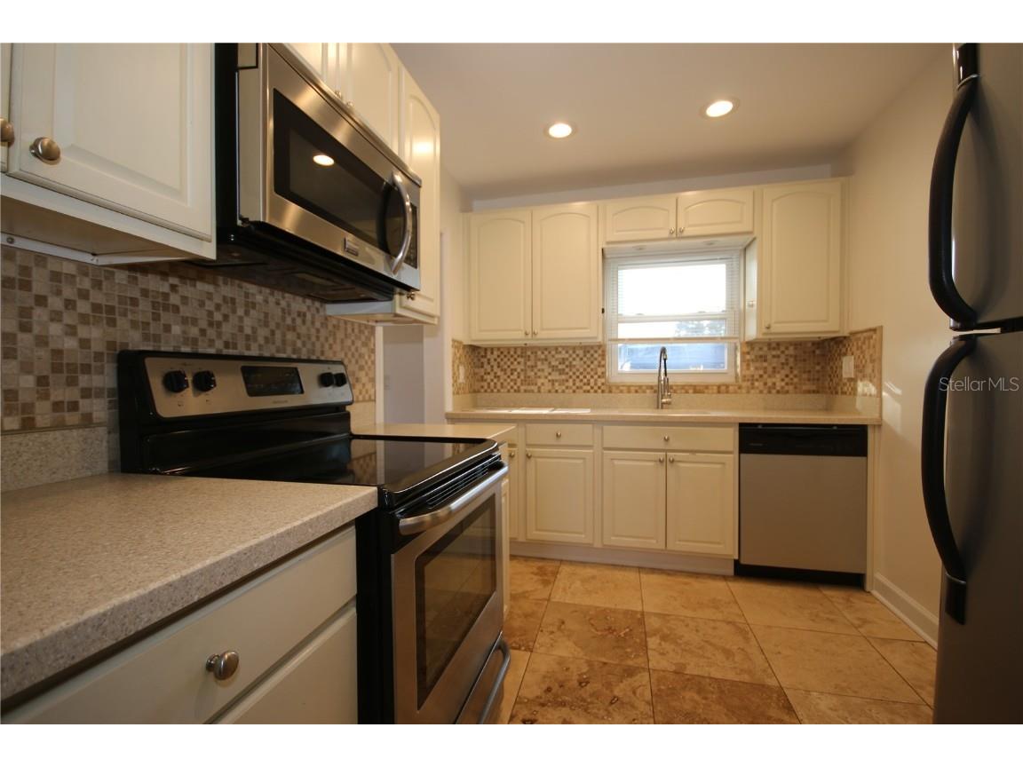 1429 Seabreeze Street Clearwater FL 33756 TB8452535 image5