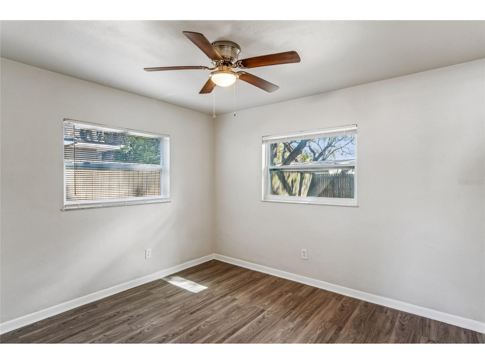 1429 Spring Lane Clearwater FL 33755 TB8470292 image16