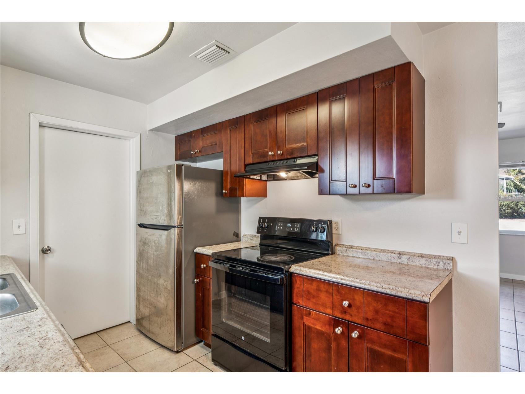 1429 Spring Lane Clearwater FL 33755 TB8470292 image6