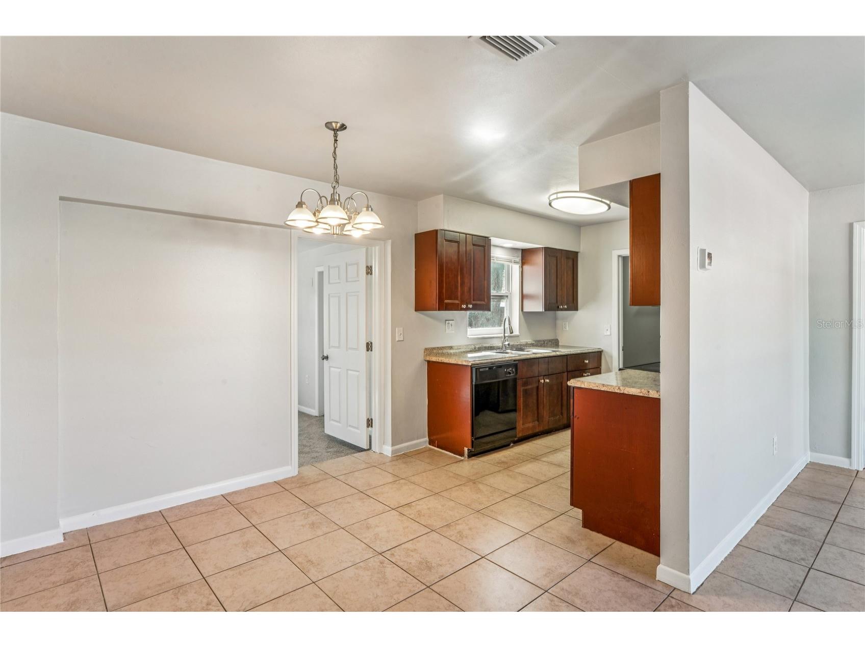 1429 Spring Lane Clearwater FL 33755 TB8470292 image8