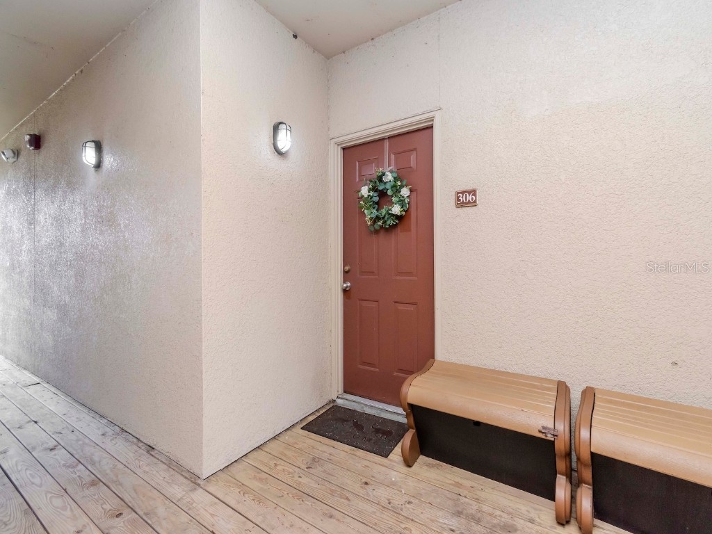 1429 Villa Capri Circle #306 Odessa FL 33556 TB8344676 image2