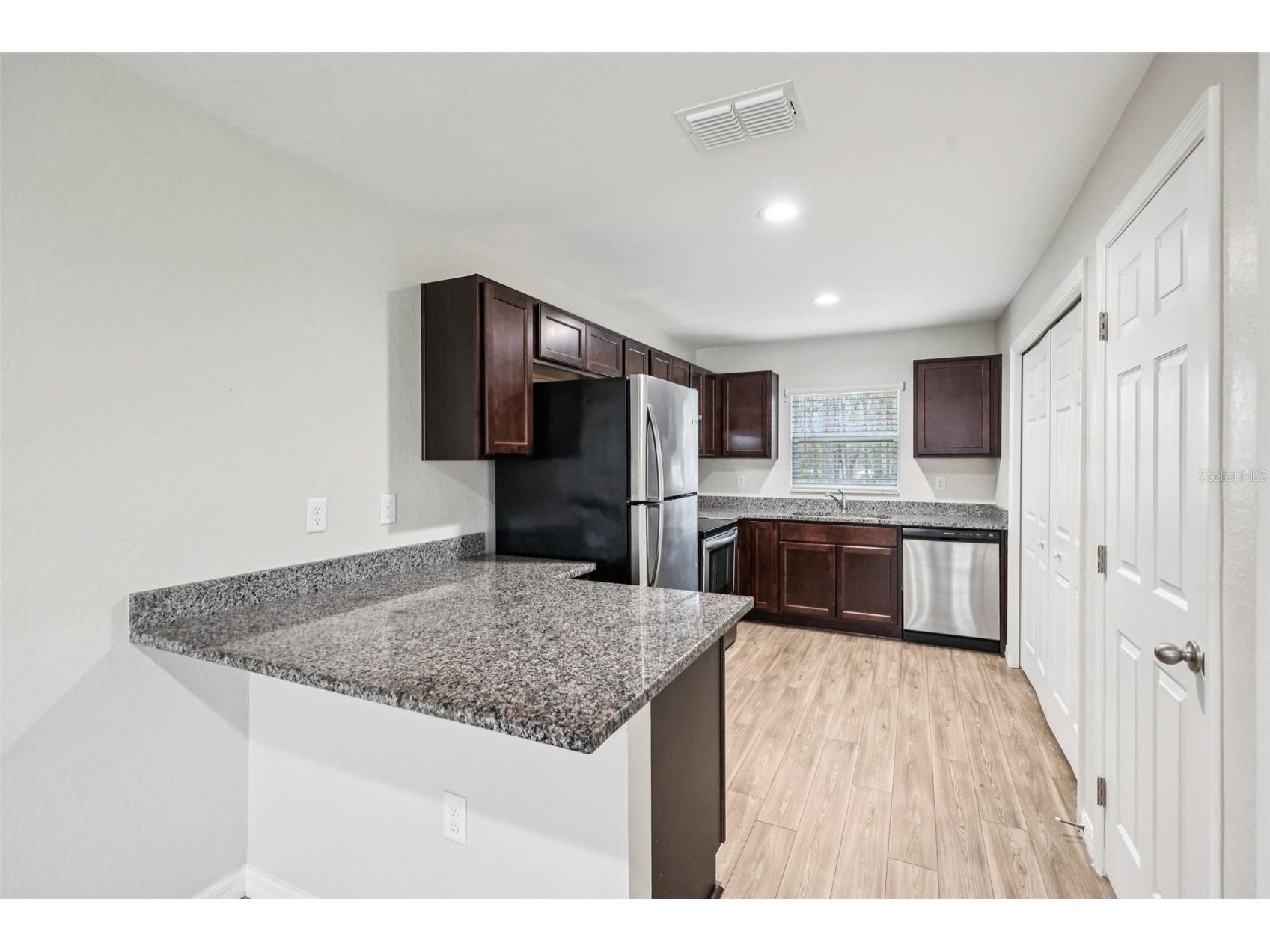 14292 SW 60th Terrace Ocala FL 34473 OM718533 image3