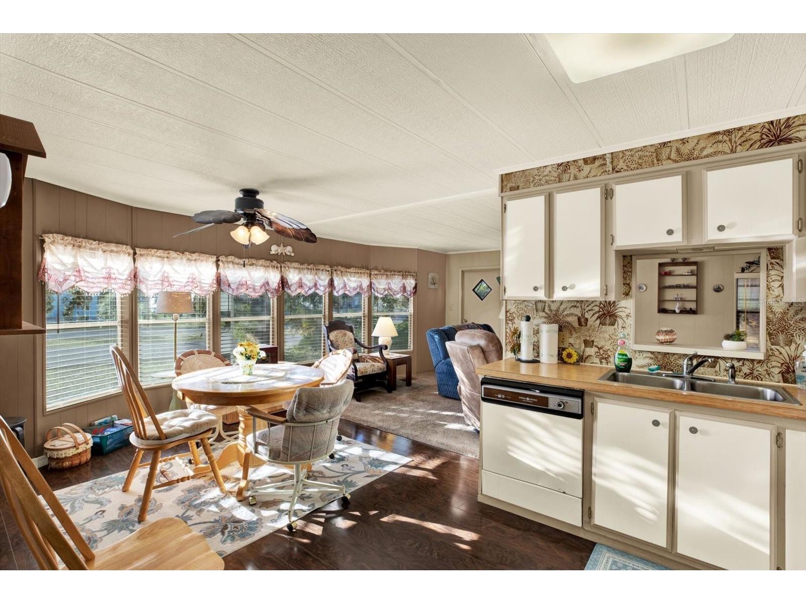 14294 Brookridge Boulevard Brooksville FL 34613 W7886495 image2