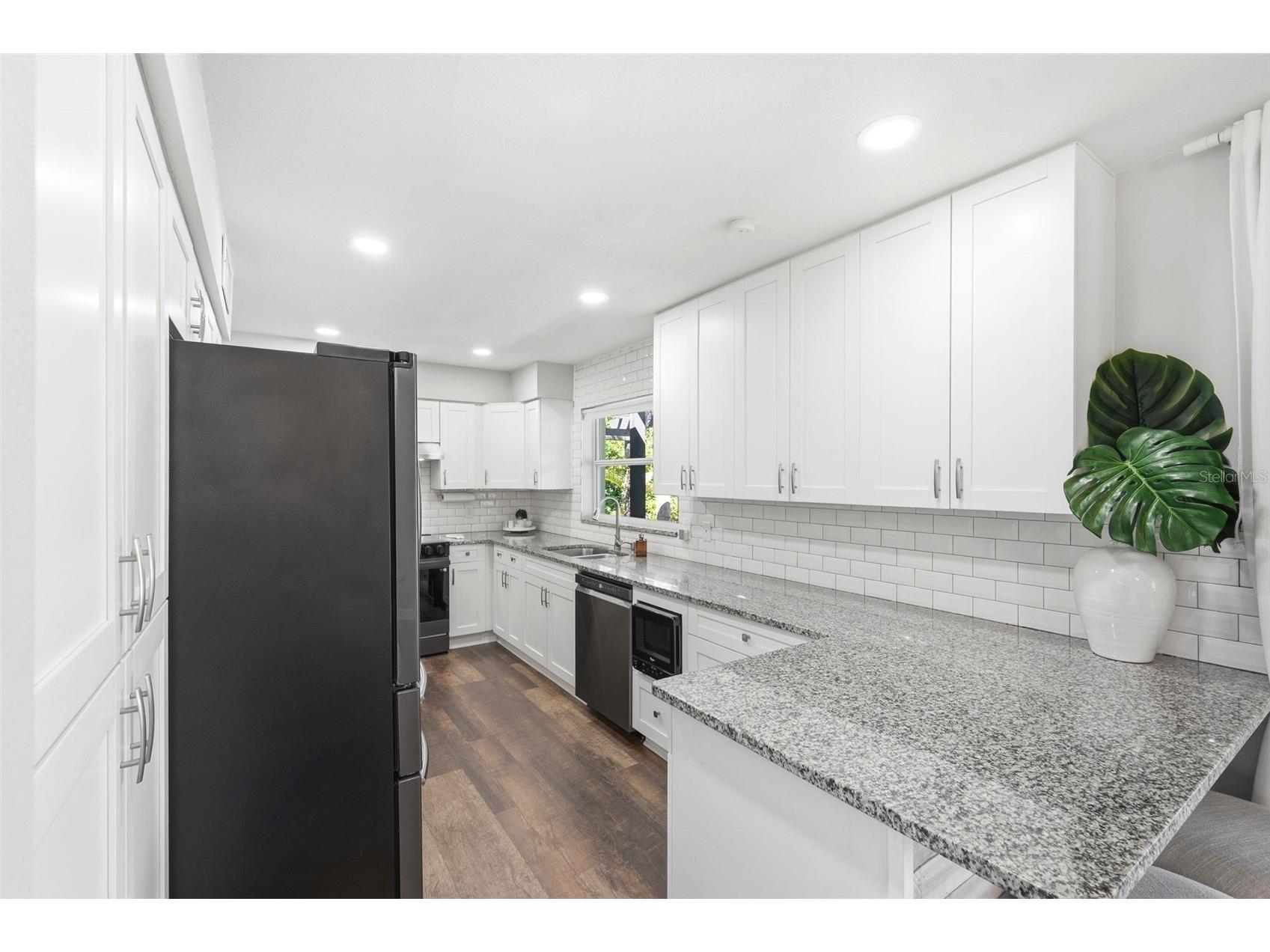 14297 Geneva Drive Largo FL 33774 TB8524941 image16
