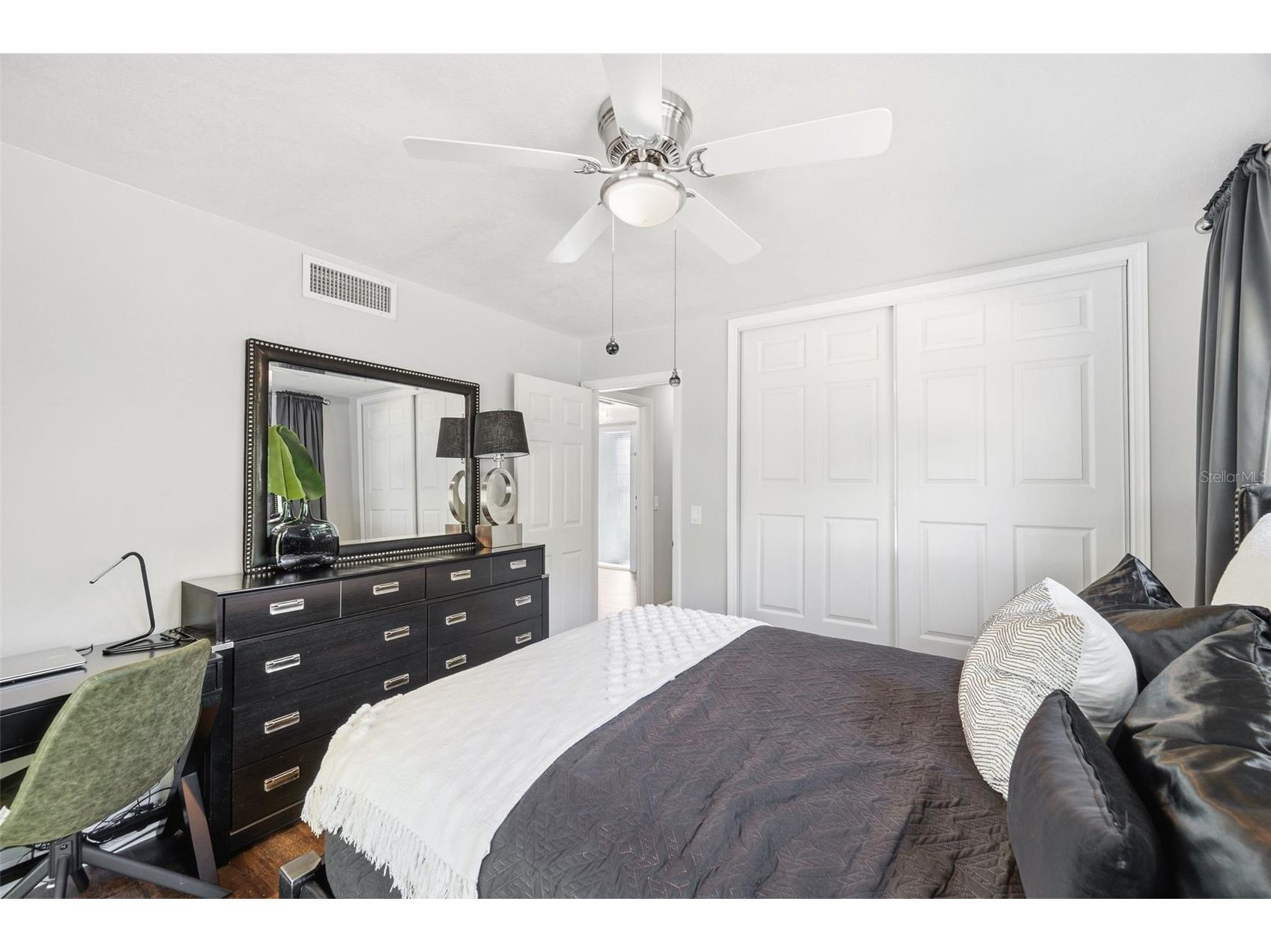 14297 Geneva Drive Largo FL 33774 TB8524941 image20