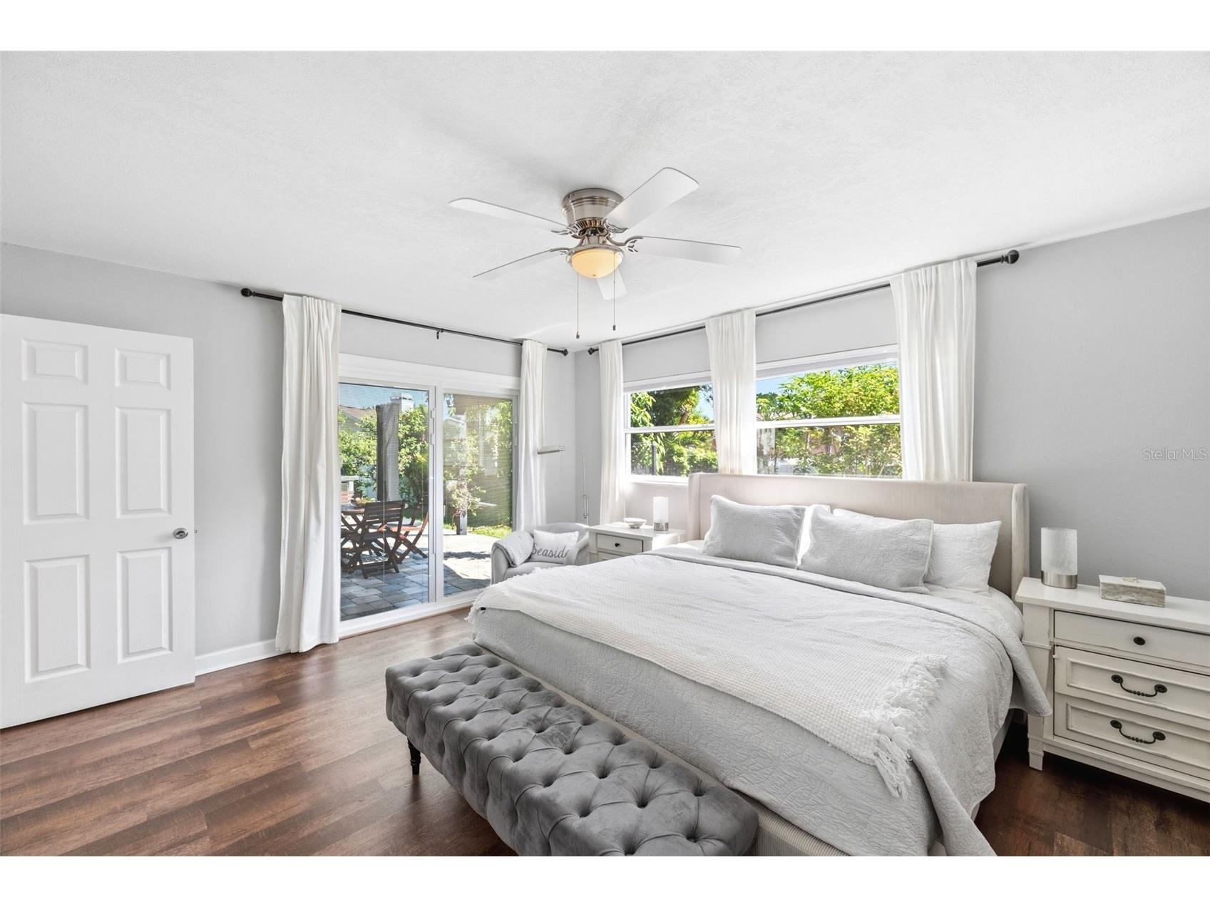 14297 Geneva Drive Largo FL 33774 TB8524941 image31