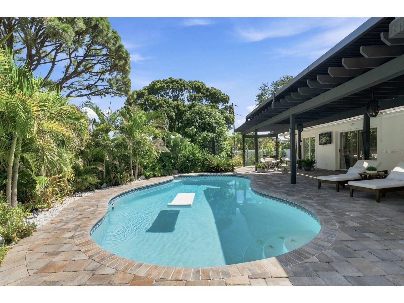 14297 Geneva Drive Largo FL 33774 TB8524941 image39