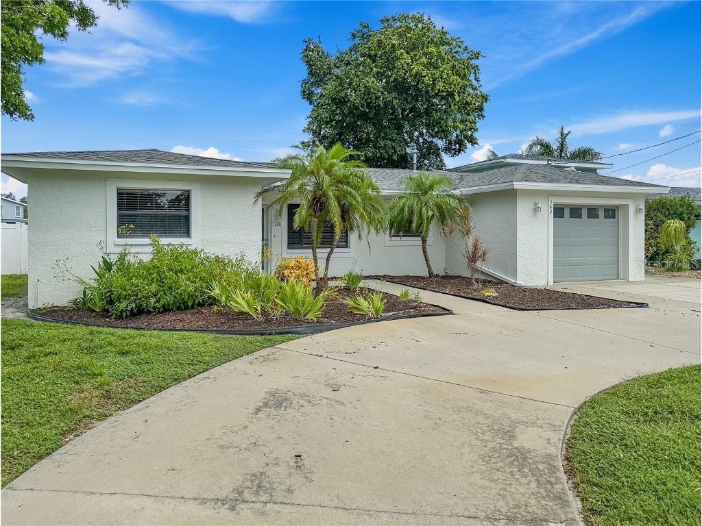 143 92nd Avenue NE Saint Petersburg FL 33702 U8254263 image1