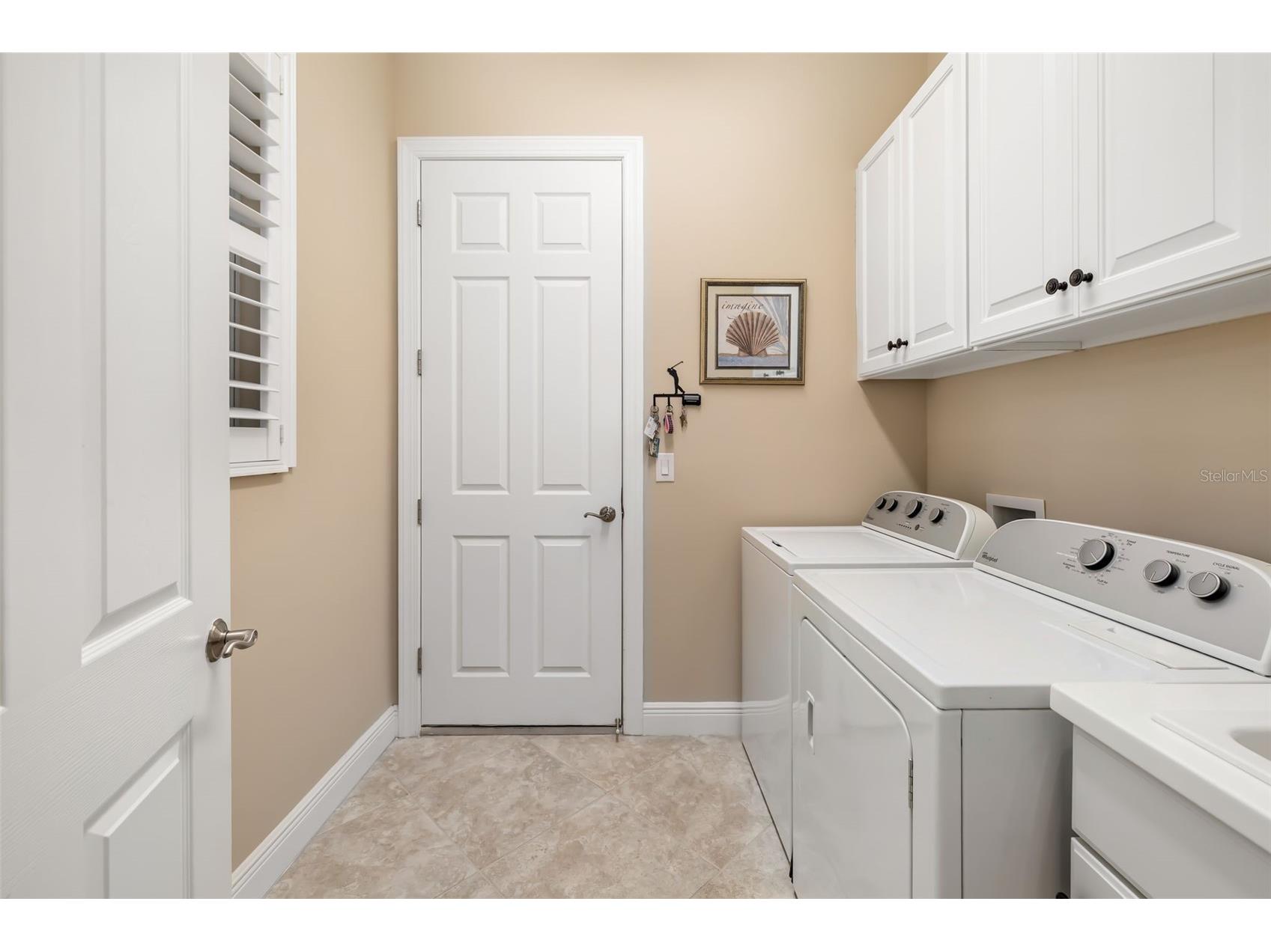 143 Avalini Way Nokomis FL 34275 A4682205 image40