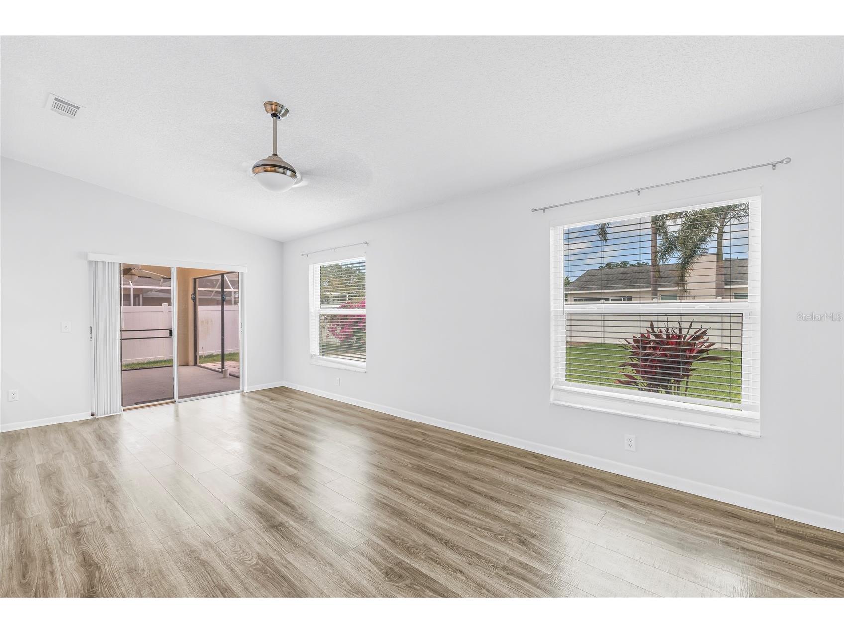 143 Cherry Laurel Drive Palm Harbor FL 34683 TB8492795 image11