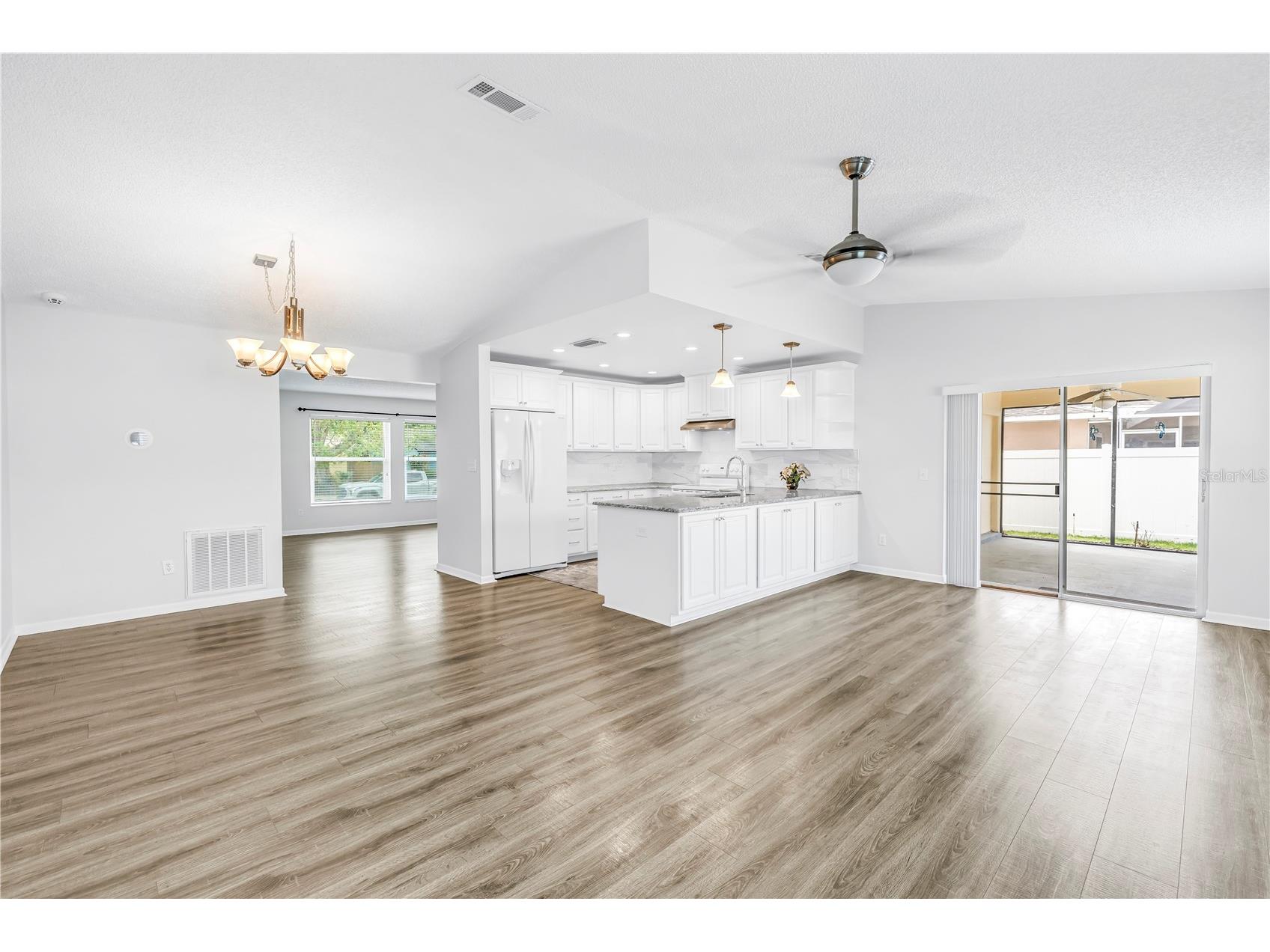 143 Cherry Laurel Drive Palm Harbor FL 34683 TB8492795 image12