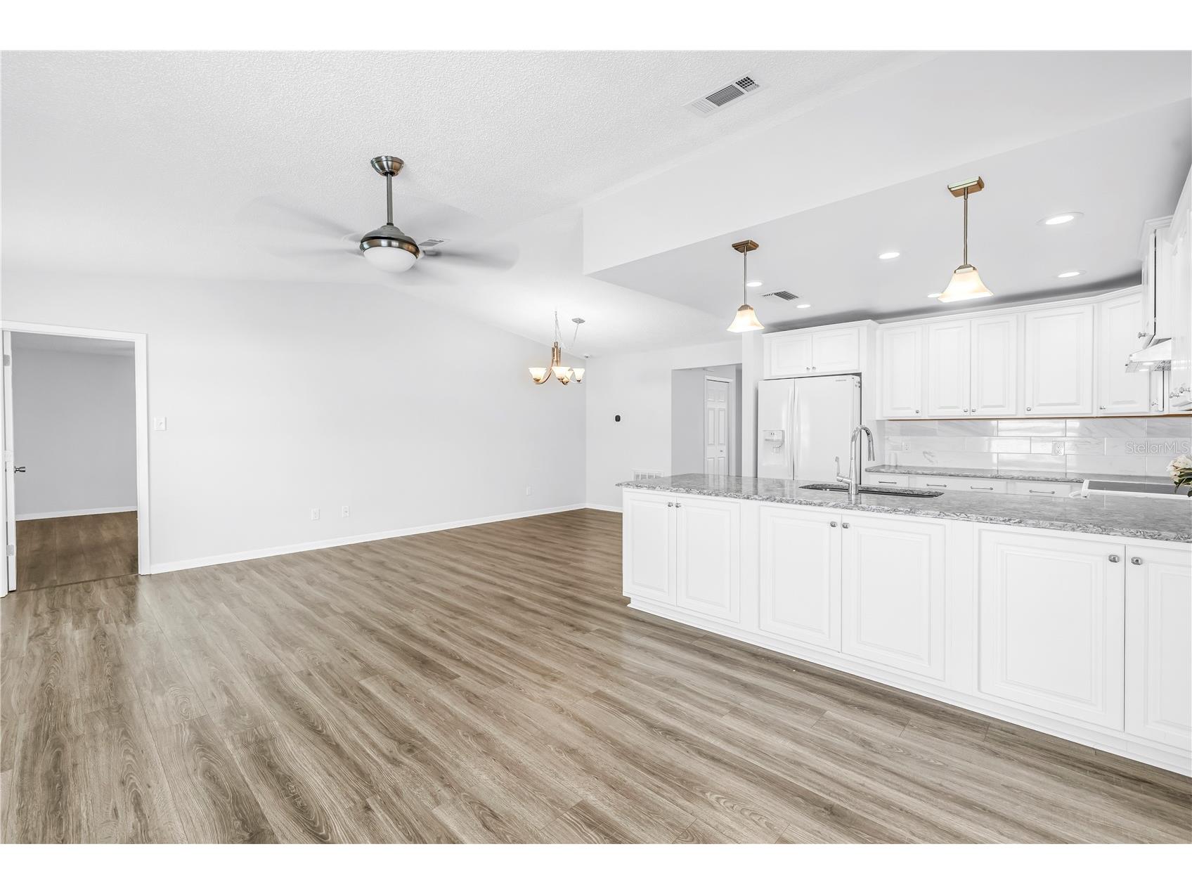 143 Cherry Laurel Drive Palm Harbor FL 34683 TB8492795 image13