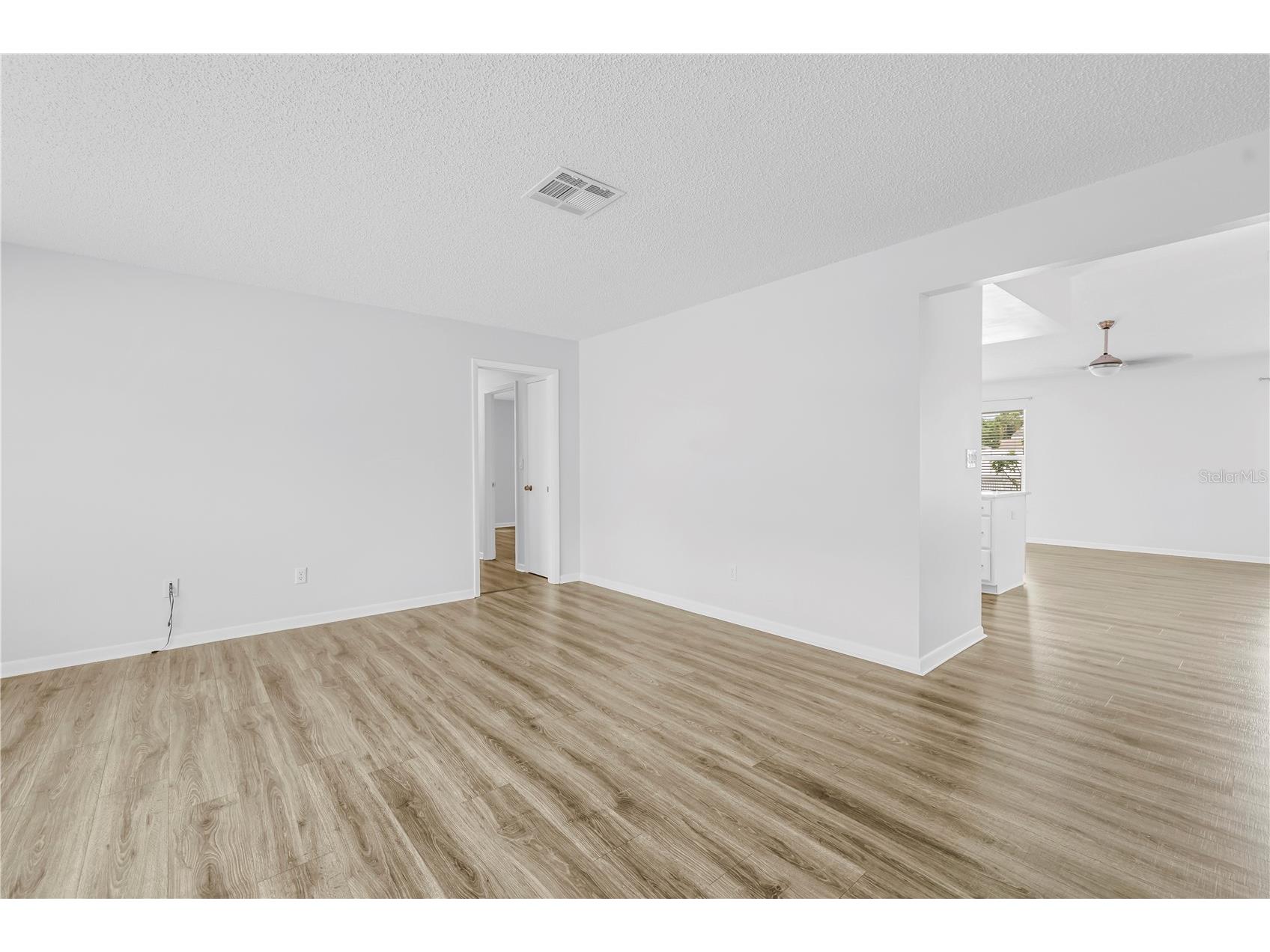 143 Cherry Laurel Drive Palm Harbor FL 34683 TB8492795 image20