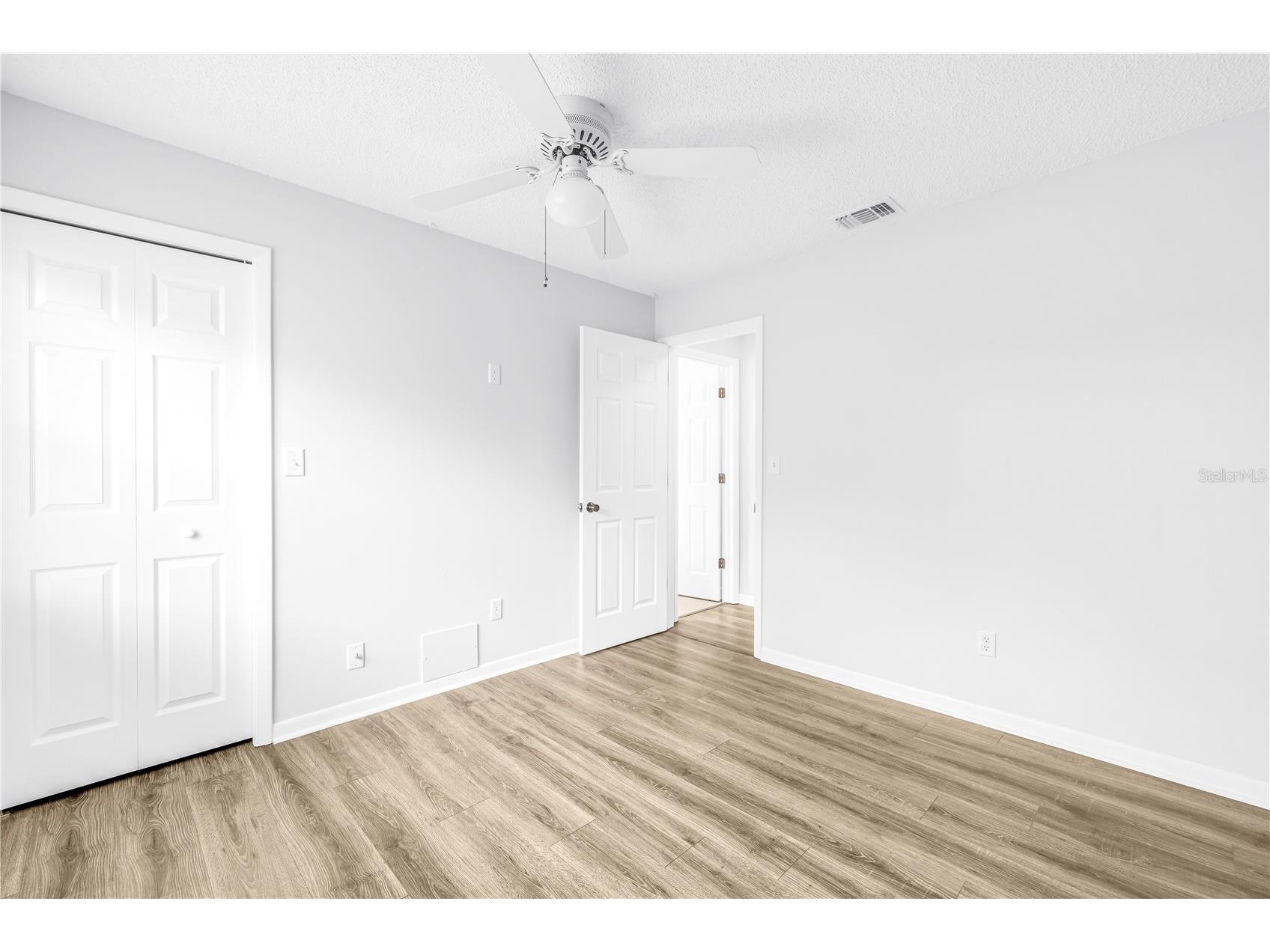 143 Cherry Laurel Drive Palm Harbor FL 34683 TB8492795 image25