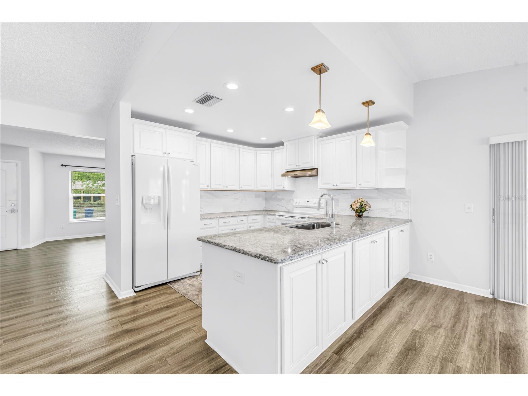 143 Cherry Laurel Drive Palm Harbor FL 34683 TB8492795 image9