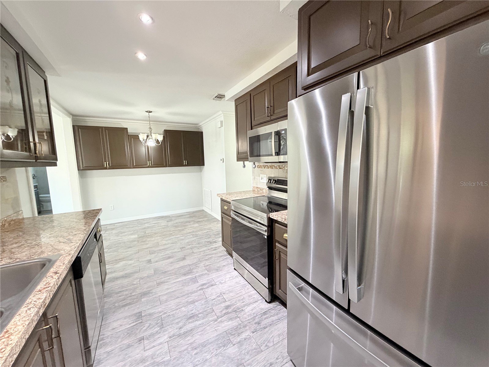143 Cranfield Court Orlando FL 32835 O6398966 image9