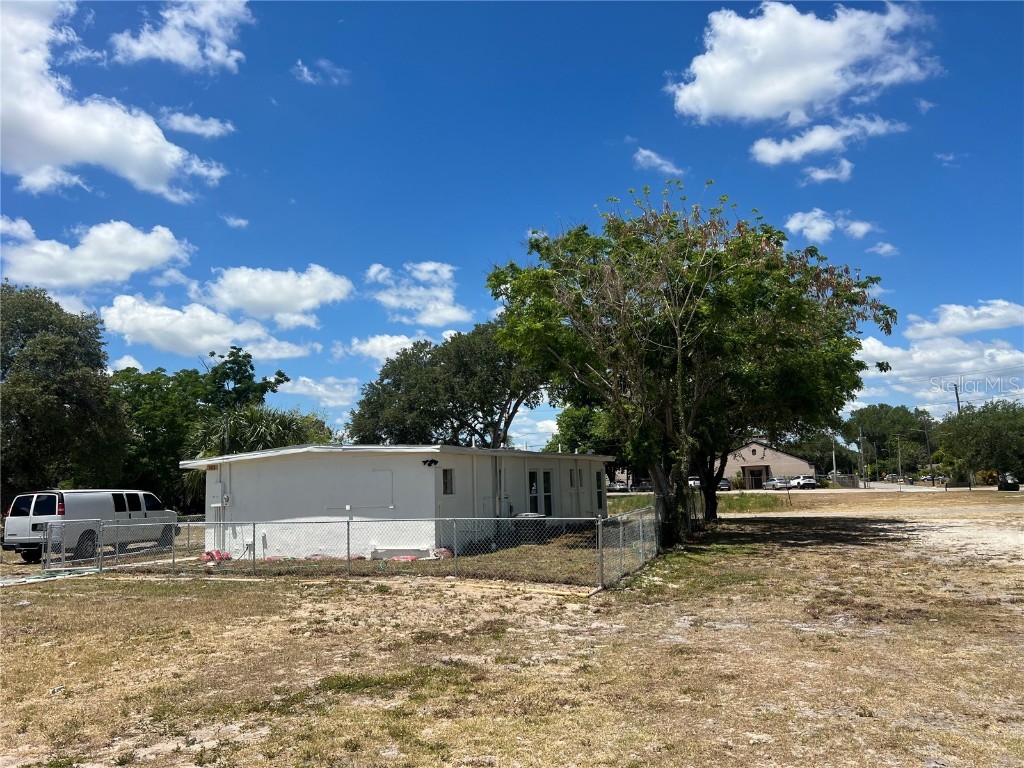 143 D Street Lake Wales FL 33853 L4945255 image2