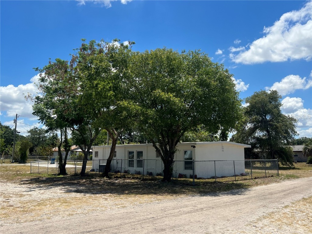 143 D Street Lake Wales FL 33853 L4945255 image6