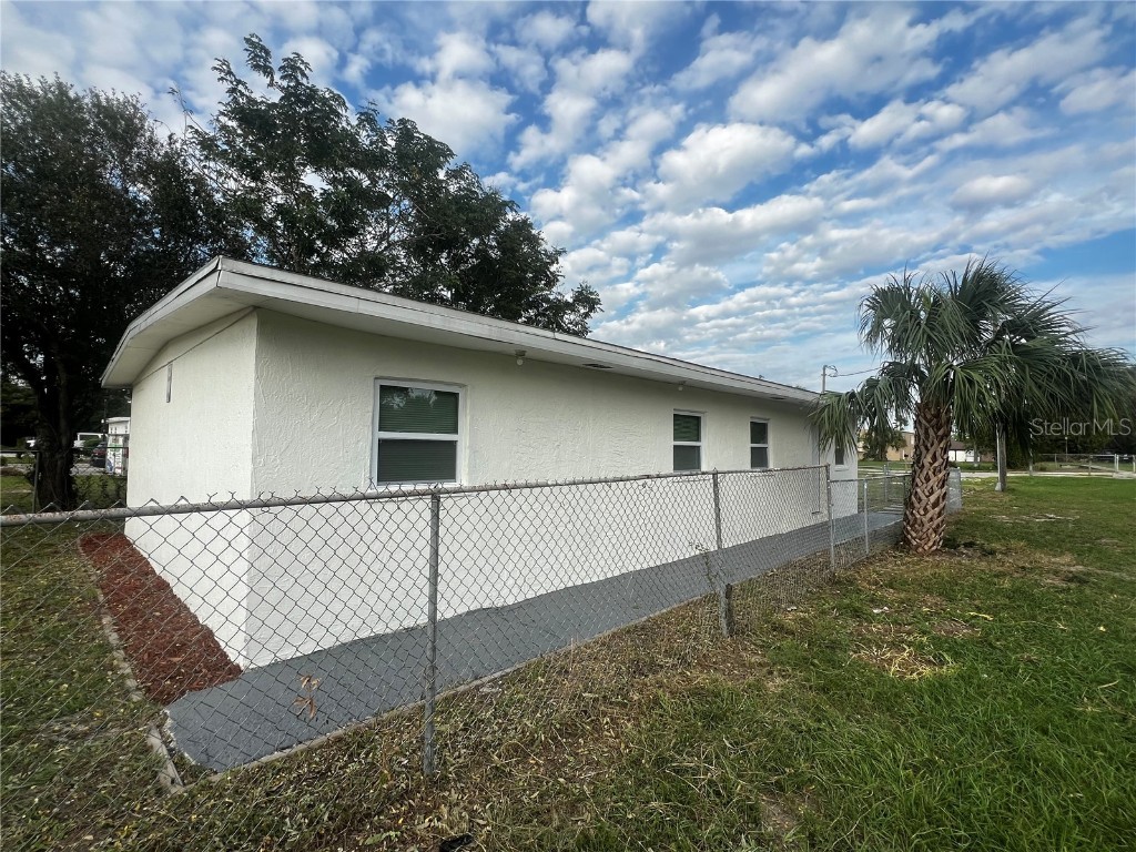 143 D Street Lake Wales FL 33853 L4945255 image72