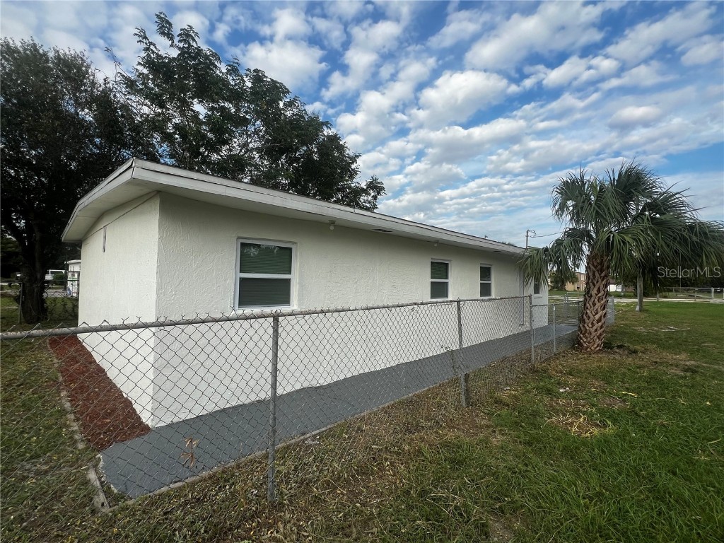 143 D Street Lake Wales FL 33853 L4945255 image76