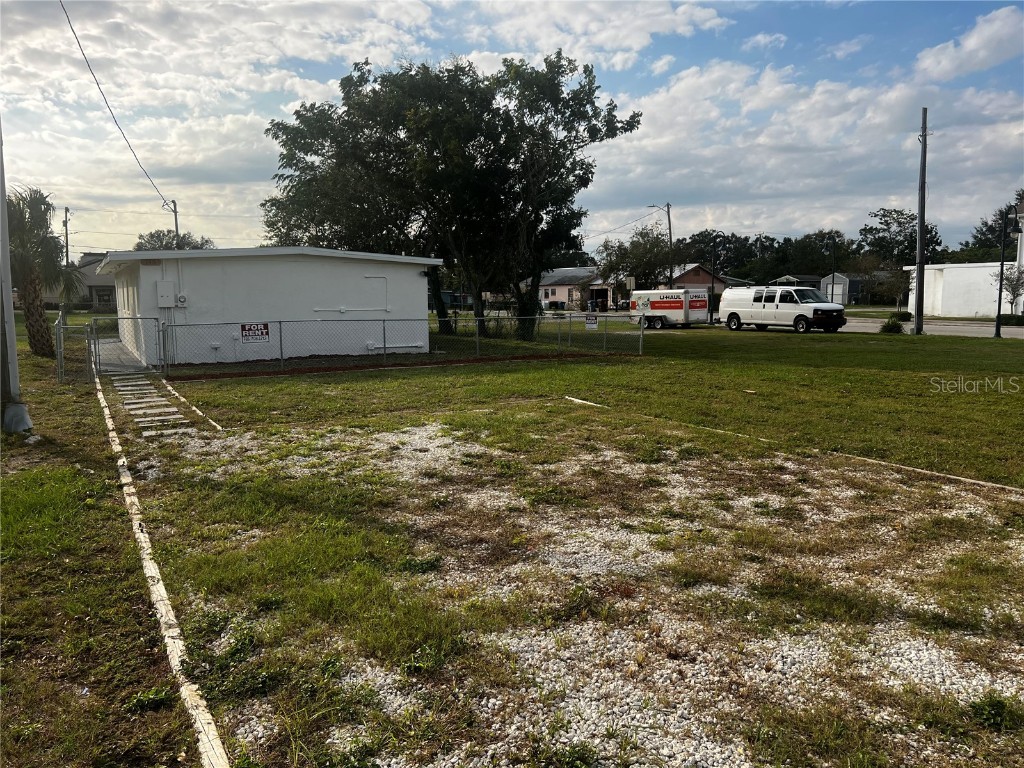 143 D Street Lake Wales FL 33853 L4945255 image83