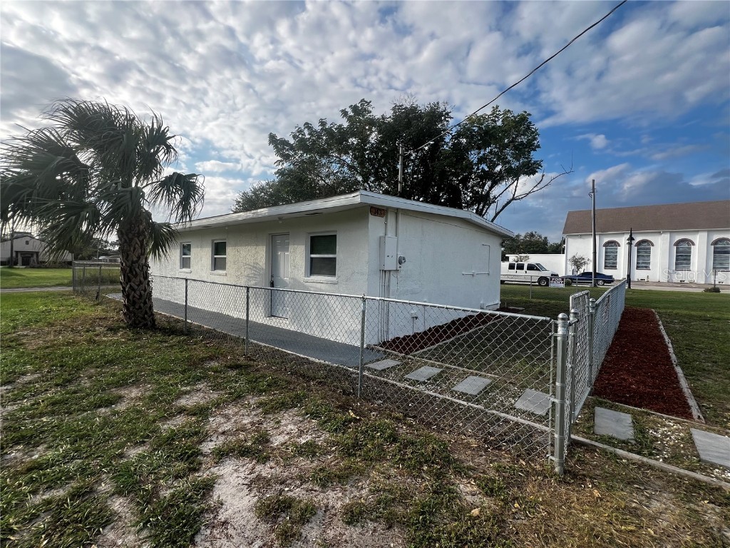 143 D Street Lake Wales FL 33853 L4945255 image97