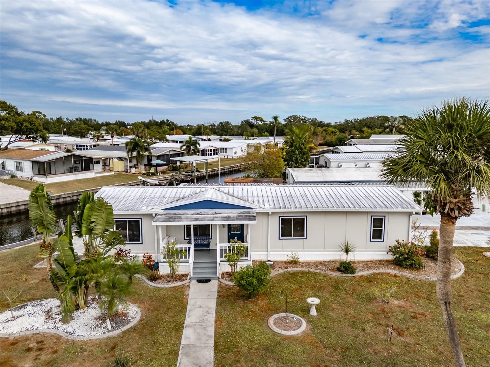 143 E Saint Annes Cir Apollo Beach FL 33572 TB8476714 image2