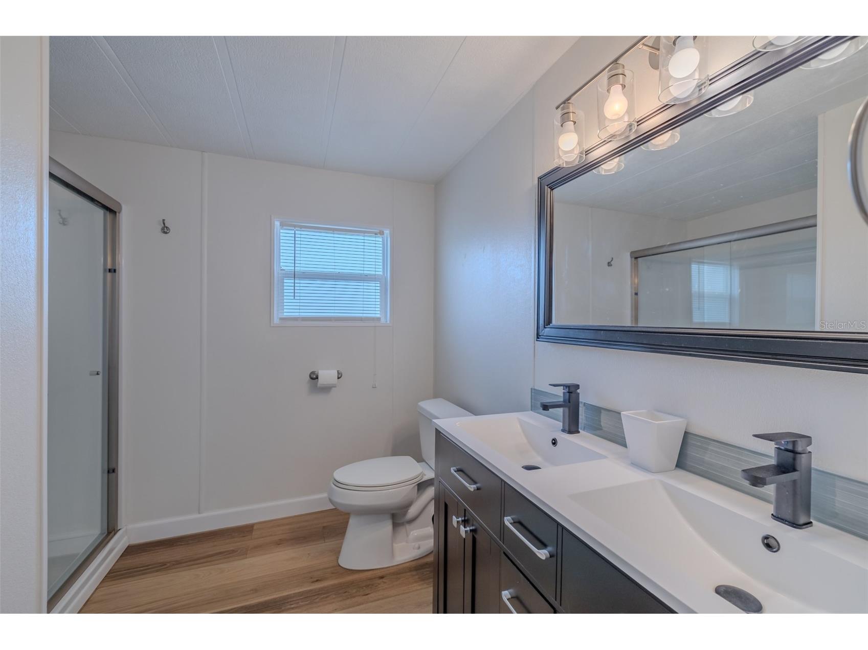 143 E Saint Annes Cir Apollo Beach FL 33572 TB8476714 image28