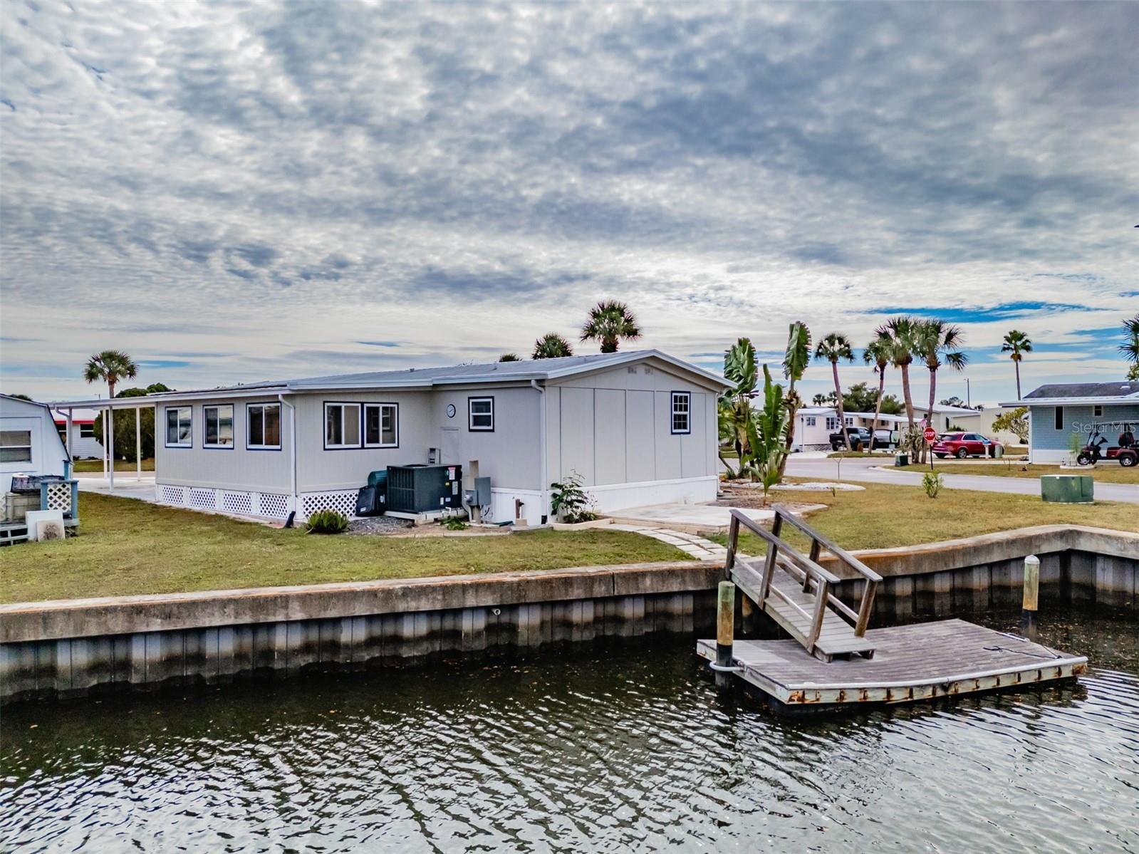 143 E Saint Annes Cir Apollo Beach FL 33572 TB8476714 image40