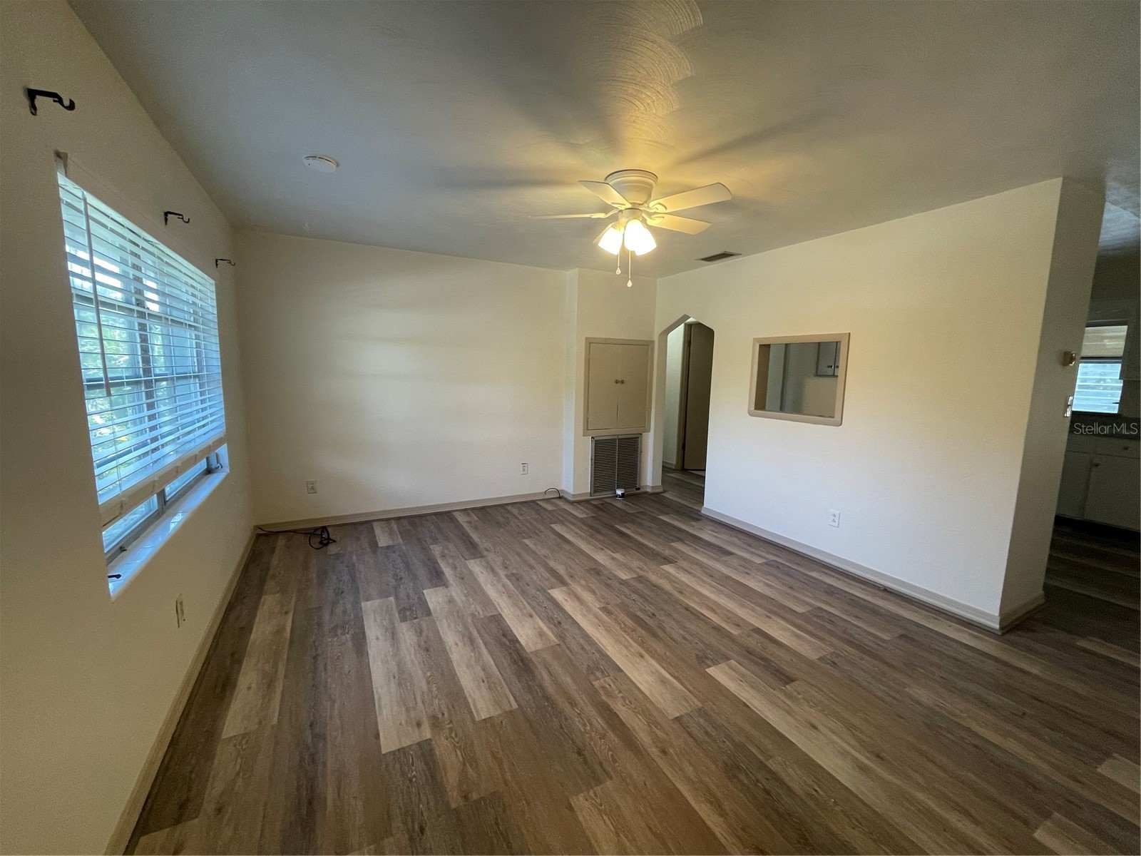 143 E South Street Deland FL 32724 O6376348 image2