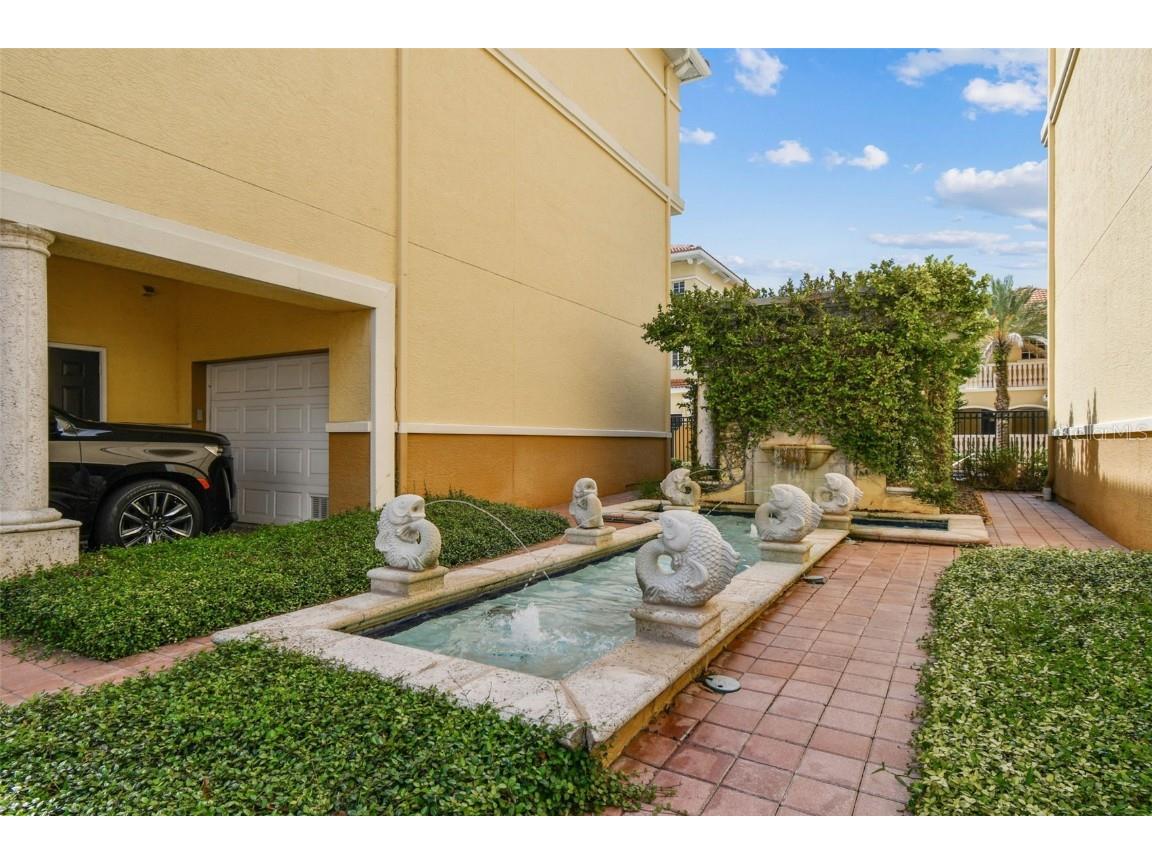 143 Grand Beach Place #143 Tampa FL 33609 TB8436989 image66