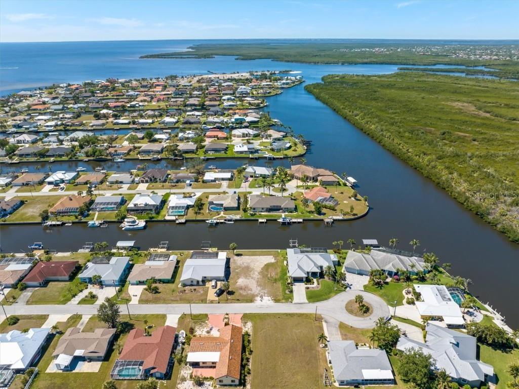 143 Leland Street SW Port Charlotte FL 33952 - PECKHAM WATERWAY C7507345 image14