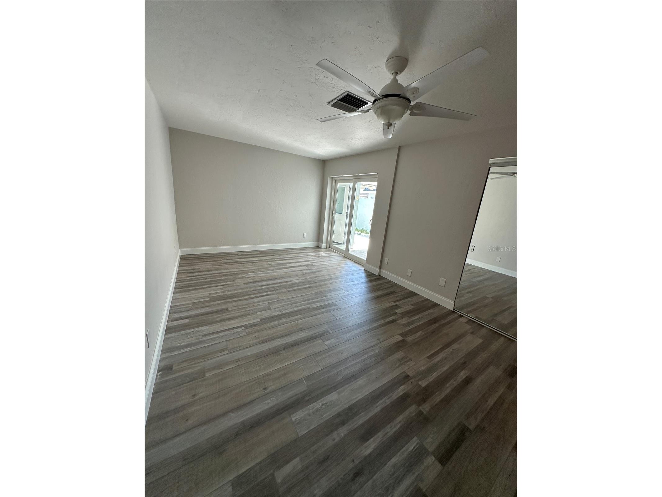 143 N Boca Ciega Point Saint Petersburg FL 33708 TB8495179 image12