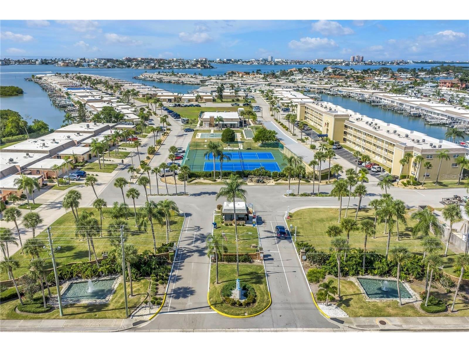 143 N Boca Ciega Point Saint Petersburg FL 33708 TB8495179 image34