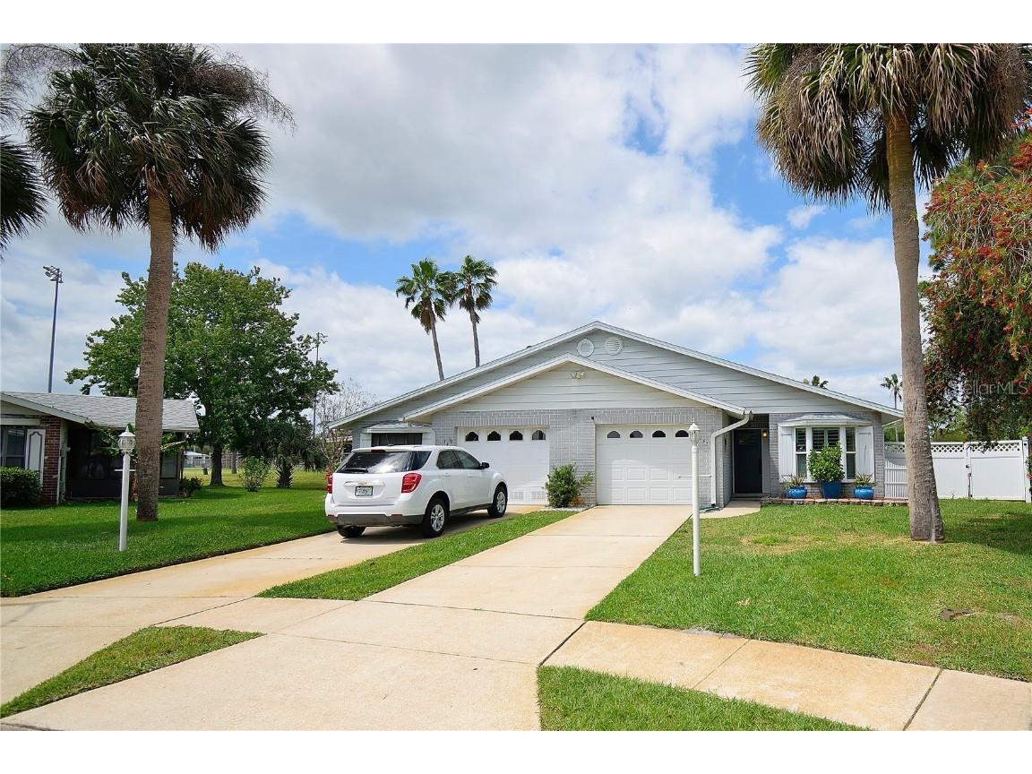 143 Shangri La Circle Edgewater FL 32132 O6192646 image1