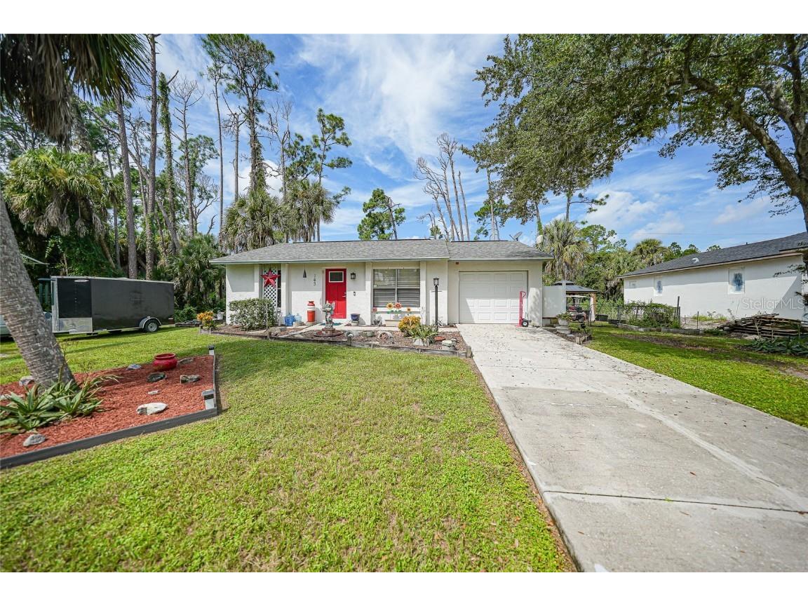 143 Sherbourne Street Port Charlotte FL 33954 C7497990 image1