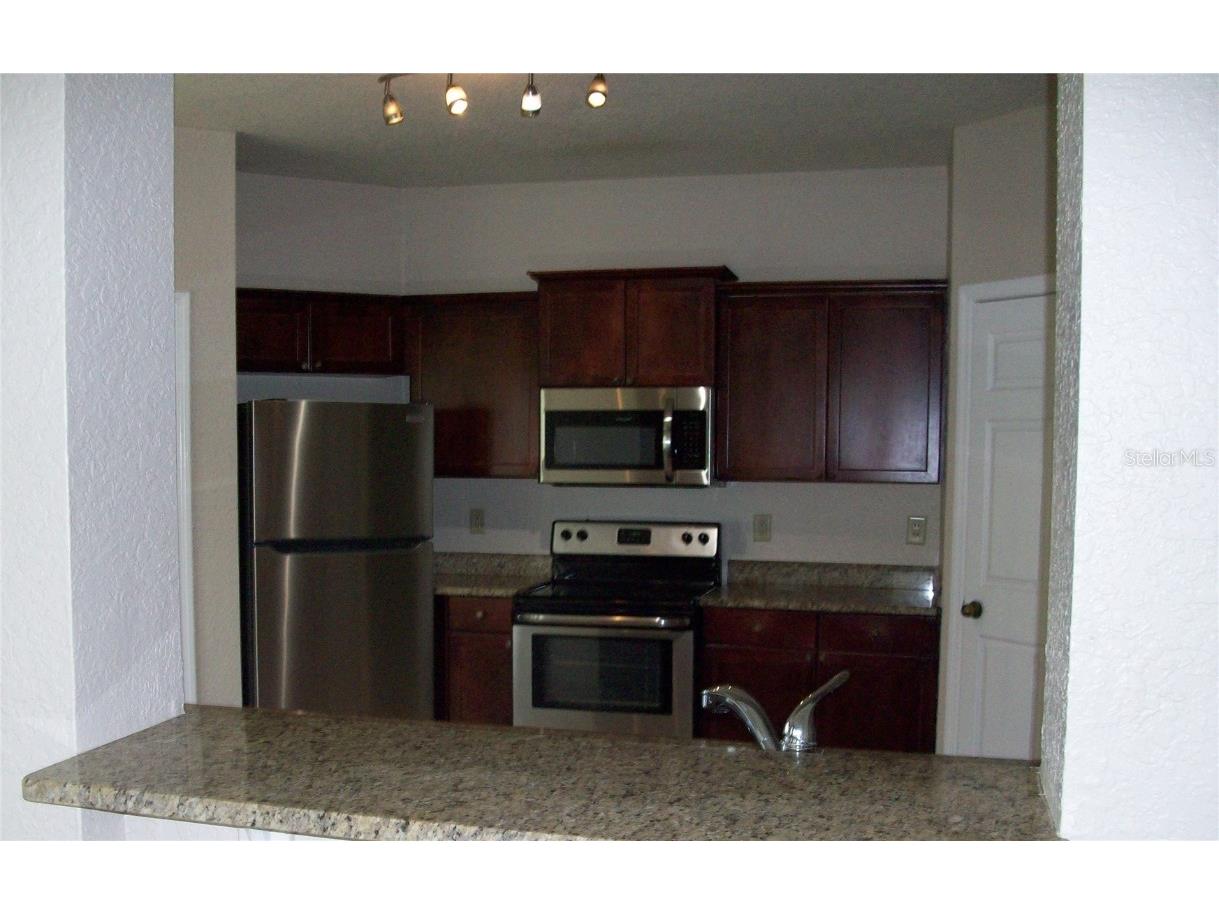 143 Villa Di Este Terrace #205 Lake Mary FL 32746 O6301069 image1