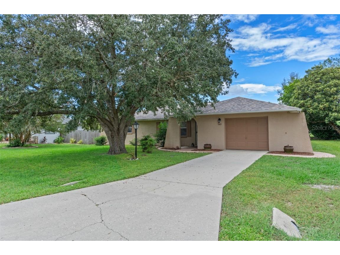 143 W Hollyfern Place Beverly Hills FL 34465 W7879219 image1