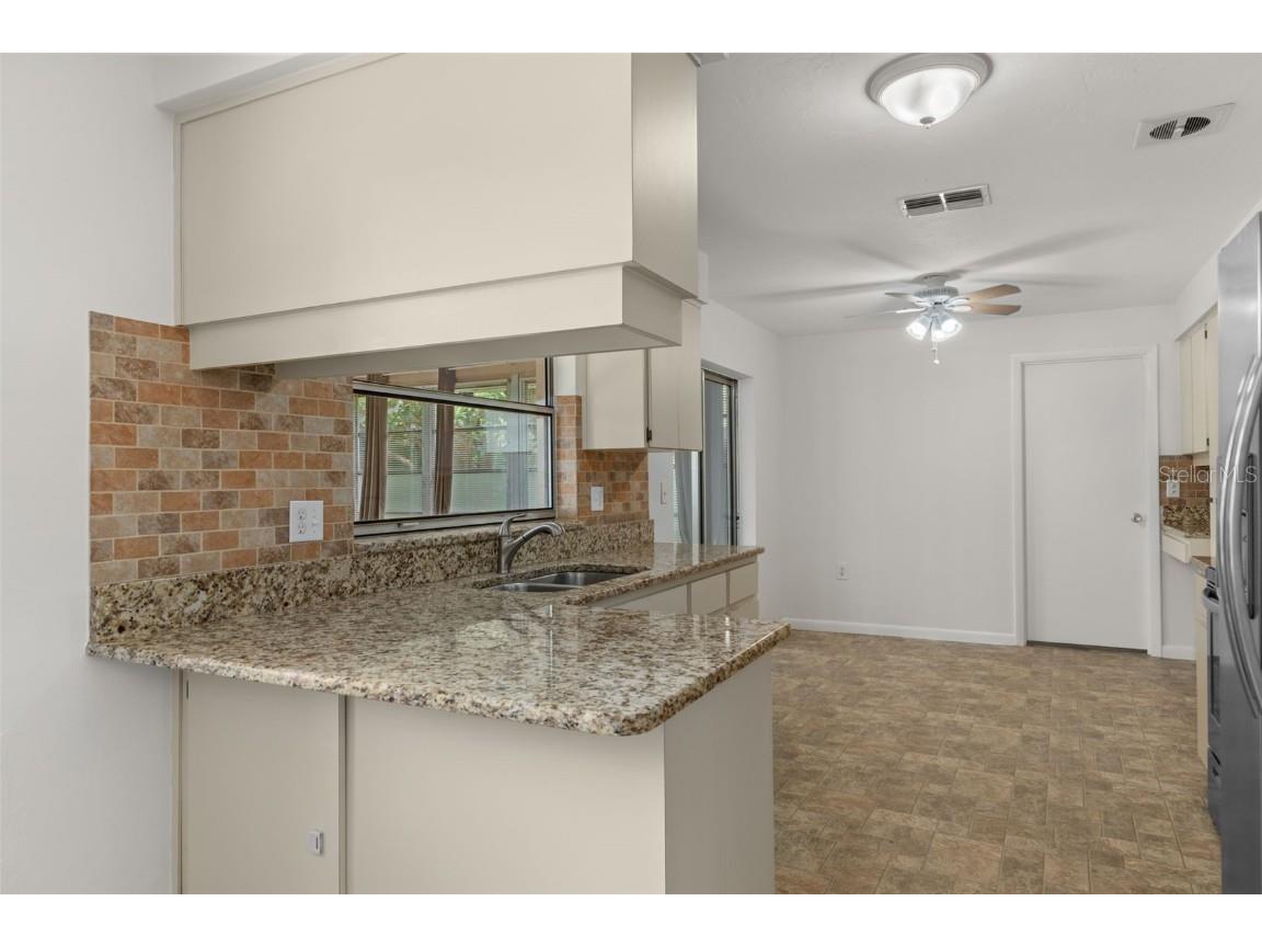 143 W Hollyfern Place Beverly Hills FL 34465 W7879219 image19